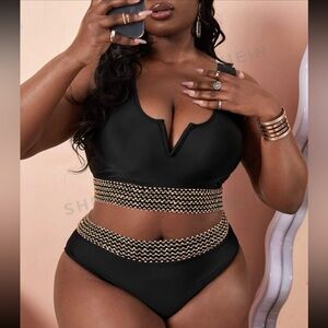 Very cute stylish 2 piece swimsuit. Big boob friendly. Bra inserts removed